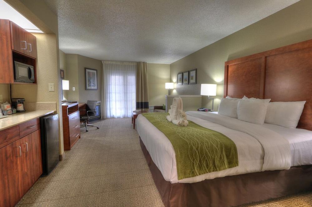 Comfort Inn & Suites At Dollywood Lane Pigeon Forge Exterior foto